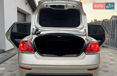 Седан Fiat Linea 2013 в 