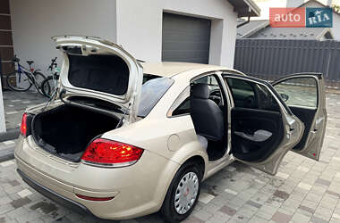 Седан Fiat Linea 2013 в 