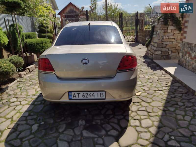 Седан Fiat Linea 2012 в Косове