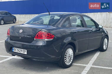 Седан Fiat Linea 2012 в 