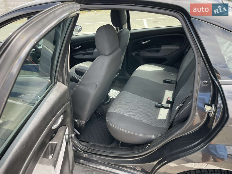 Седан Fiat Linea 2012 в Николаеве