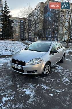 Седан Fiat Linea 2011 в Львові