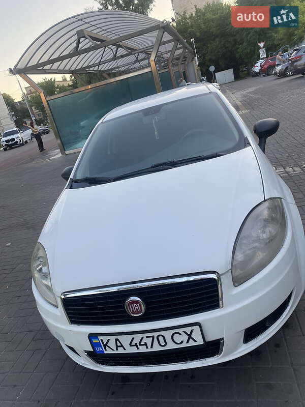 Седан Fiat Linea 2007 в Киеве