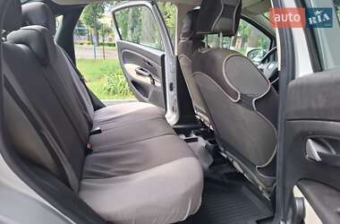 Седан Fiat Linea 2009 в 
