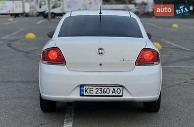 Седан Fiat Linea 2009 в 