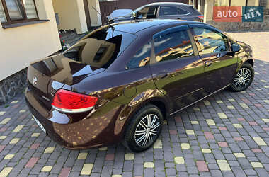 Седан Fiat Linea 2012 в 