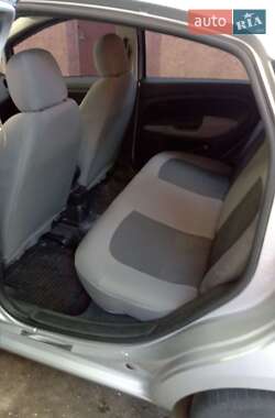 Седан Fiat Linea 2013 в 