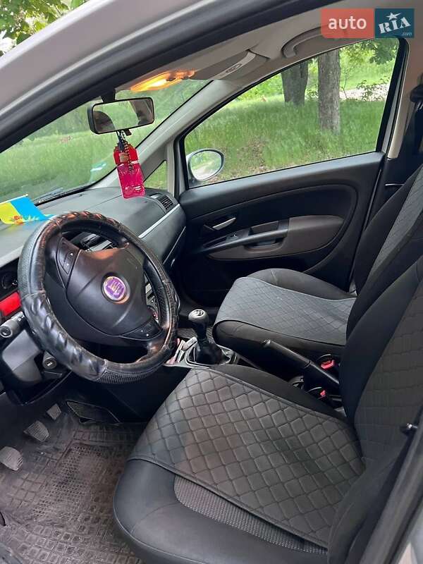 Седан Fiat Linea 2007 в Звенигородке