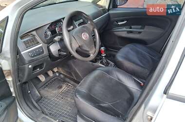 Седан Fiat Linea 2007 в 