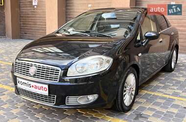 Седан Fiat Linea 2009 в 