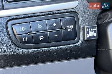 Седан Fiat Linea 2009 в 