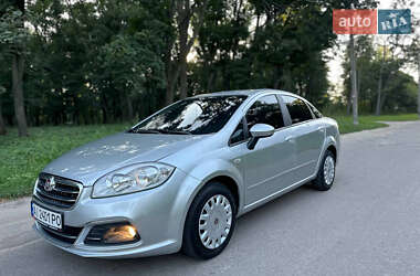 Седан Fiat Linea 2013 в 