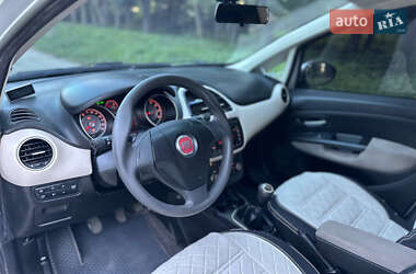 Седан Fiat Linea 2013 в 