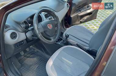 Седан Fiat Linea 2013 в 
