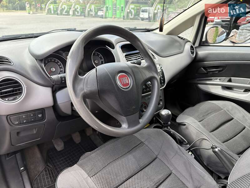 Седан Fiat Linea 2013 в Кропивницком фото 13 Седан Fiat Linea 2013 в Кропивницком