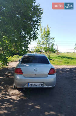 Седан Fiat Linea 2010 в 