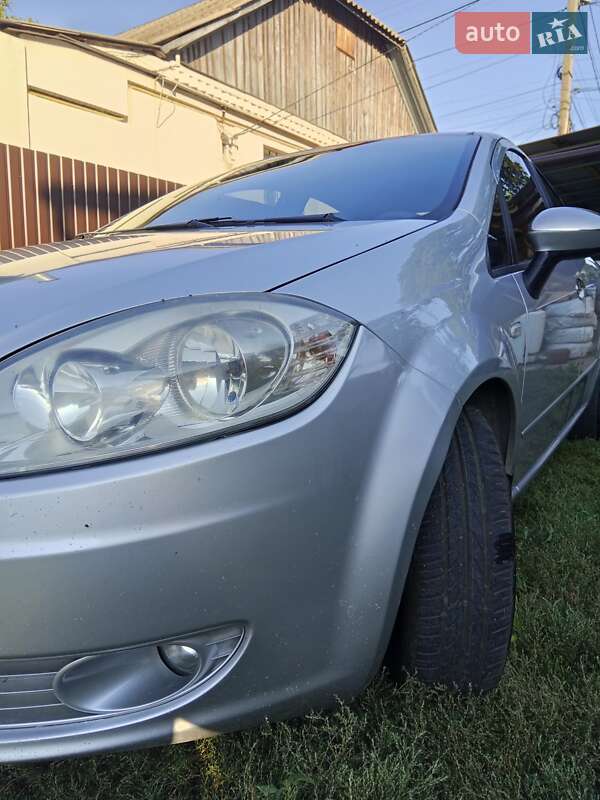 Седан Fiat Linea 2012 в Днепре