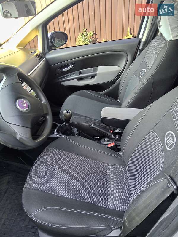 Седан Fiat Linea 2012 в Днепре