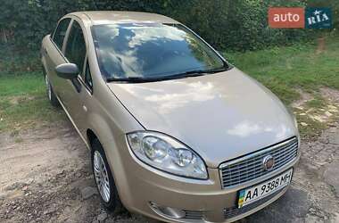 Седан Fiat Linea 2012 в 