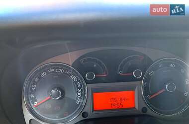 Седан Fiat Linea 2012 в 