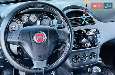 Седан Fiat Linea 2014 в 