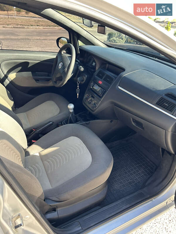Седан Fiat Linea 2007 в Кропивницком