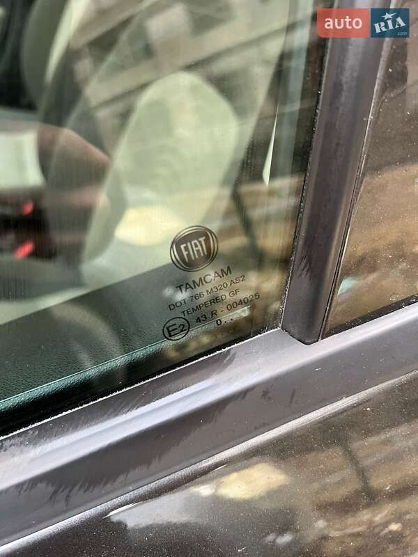 Седан Fiat Linea 2010 в Измаиле фото 44 Седан Fiat Linea 2010 в Измаиле