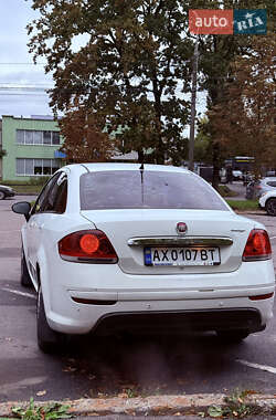 Седан Fiat Linea 2013 в 