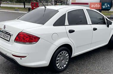 Седан Fiat Linea 2013 в 