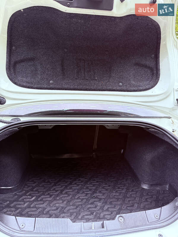 Седан Fiat Linea 2013 в Виннице