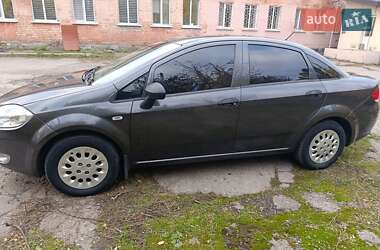 Седан Fiat Linea 2011 в  фото 11 Седан Fiat Linea 2011 в