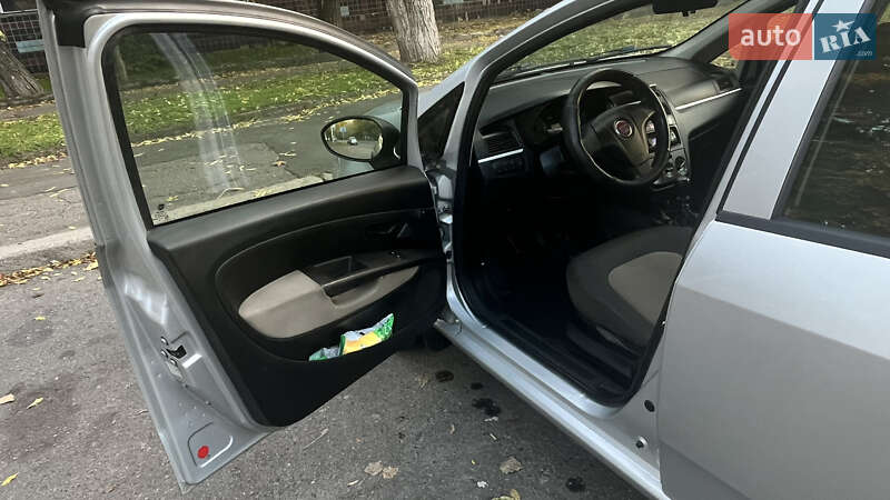 Седан Fiat Linea 2010 в Одессе фото 10 Седан Fiat Linea 2010 в Одессе