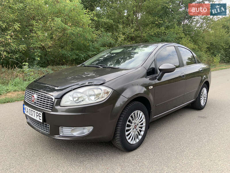 Седан Fiat Linea 2008 в Звенигородке