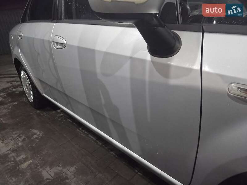 Седан Fiat Linea 2013 в Кременчуге фото 11 Седан Fiat Linea 2013 в Кременчуге