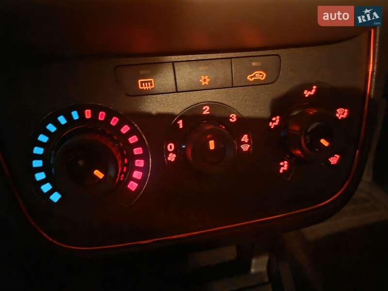 Седан Fiat Linea 2013 в Кременчуге фото 31 Седан Fiat Linea 2013 в Кременчуге