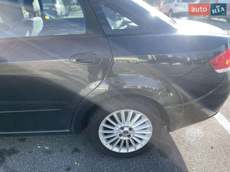 Седан Fiat Linea 2009 в Києві фото 9 Седан Fiat Linea 2009 в Києві