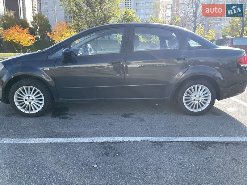 Седан Fiat Linea 2009 в Києві фото 35 Седан Fiat Linea 2009 в Києві