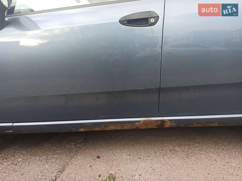 Седан Fiat Linea 2009 в Львові фото 11 Седан Fiat Linea 2009 в Львові