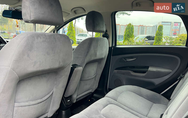 Седан Fiat Linea 2009 в Львові фото 19 Седан Fiat Linea 2009 в Львові