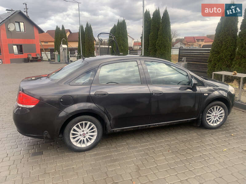 Седан Fiat Linea 2008 в Ивано-Франковске фото 2 Седан Fiat Linea 2008 в Ивано-Франковске