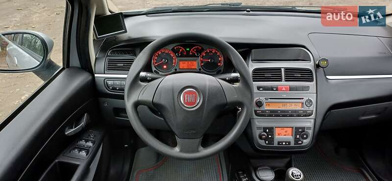 Седан Fiat Linea 2012 в Кропивницькому