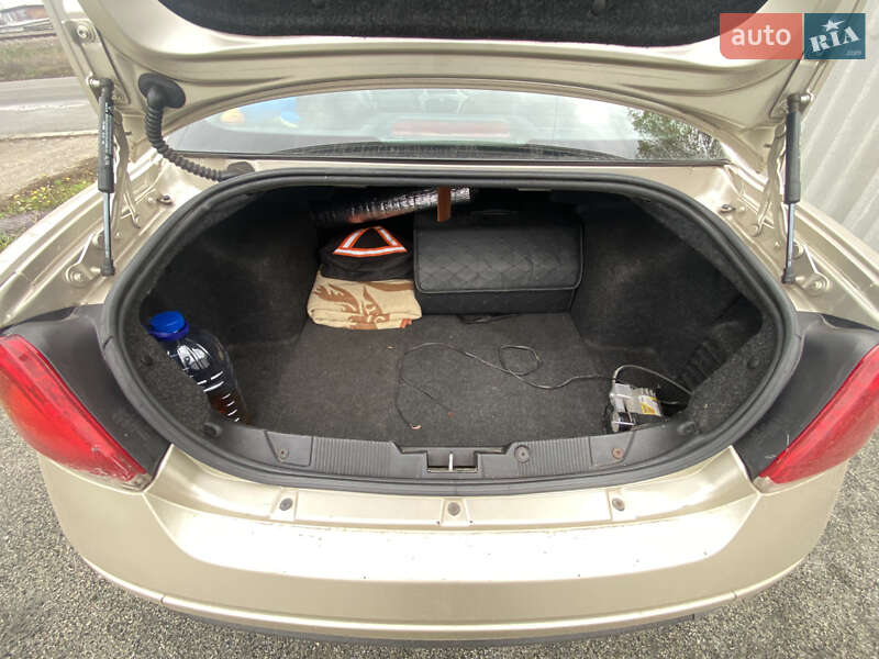 Седан Fiat Linea 2013 в Песочине