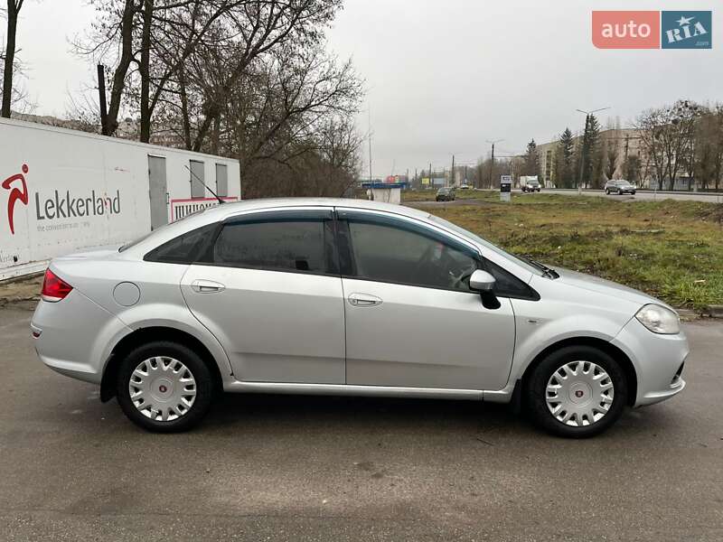 Седан Fiat Linea 2013 в Сумах