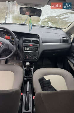 Седан Fiat Linea 2011 в Тернополе