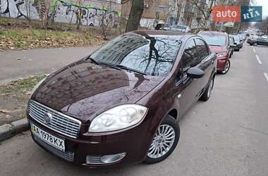 Седан Fiat Linea 2012 в Киеве