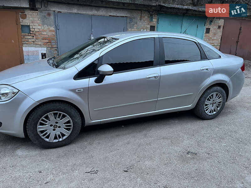 Седан Fiat Linea 2008 в Кропивницком