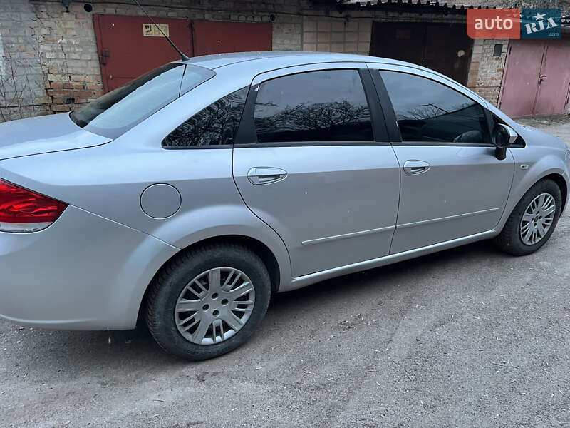 Седан Fiat Linea 2008 в Кропивницком