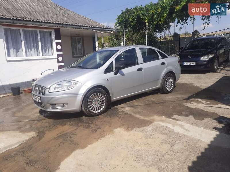 Седан Fiat Linea 2010 в Вознесенске