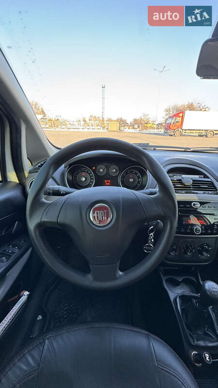 Седан Fiat Linea 2013 в Дніпрі фото 20 Седан Fiat Linea 2013 в Дніпрі