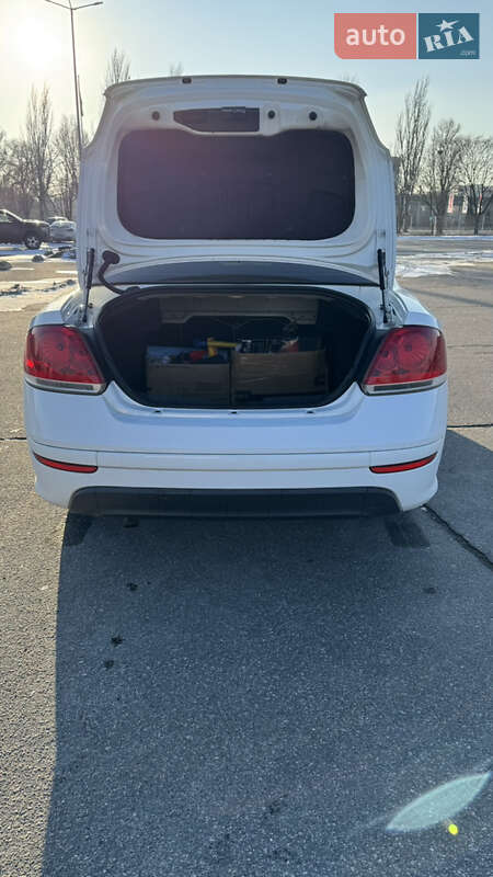 Седан Fiat Linea 2013 в Дніпрі фото 23 Седан Fiat Linea 2013 в Дніпрі